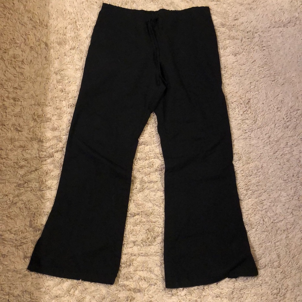Scrub pants